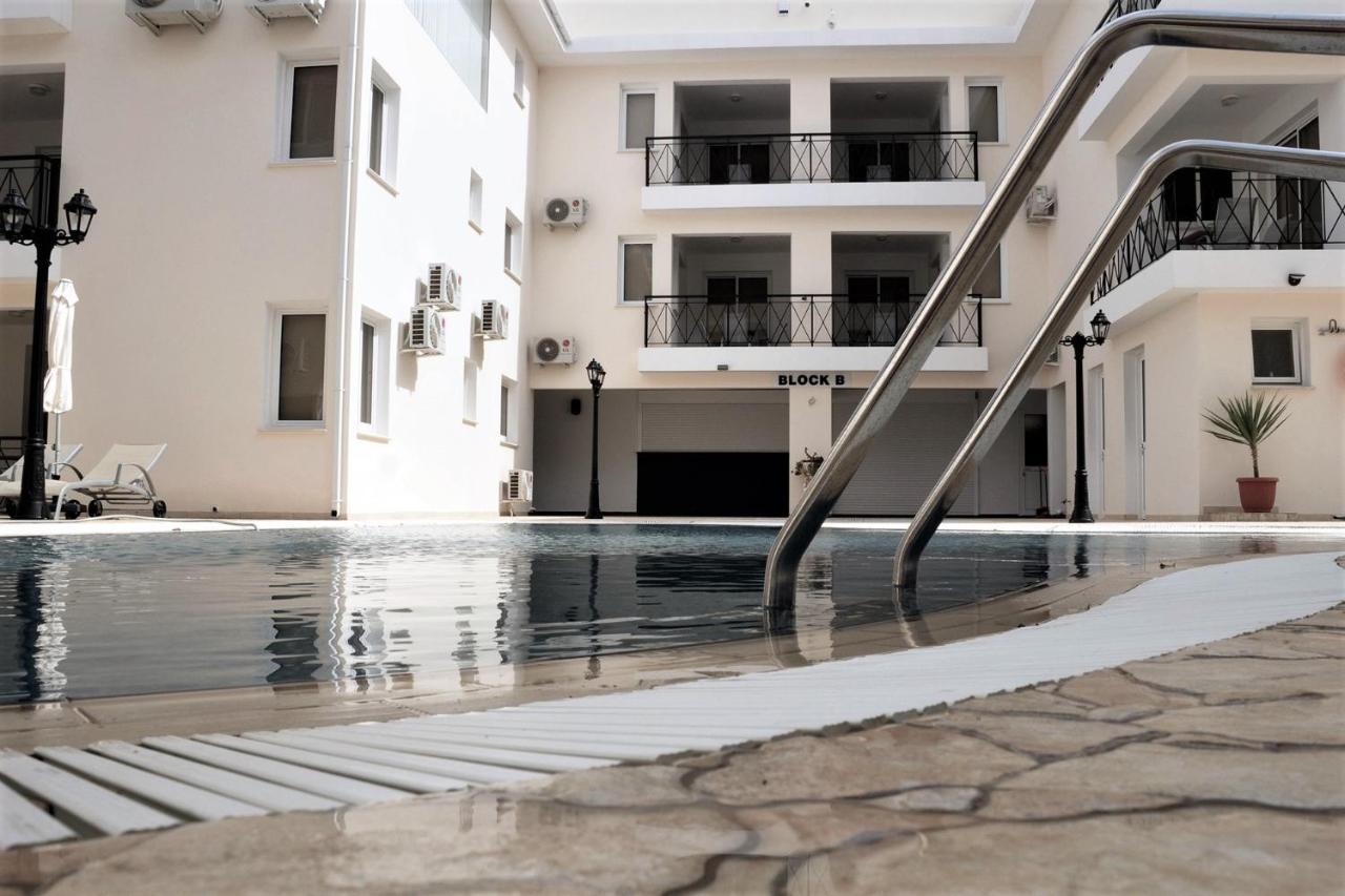 Carisa Livadia Gardens 아파트 외부 사진
